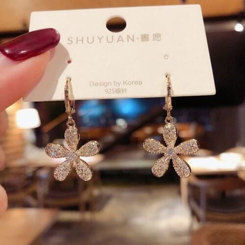 The 2020 New S925 MicroZircon Five-Petal Flower Ear Clasp Earrings For Women With Personality And Temperament
