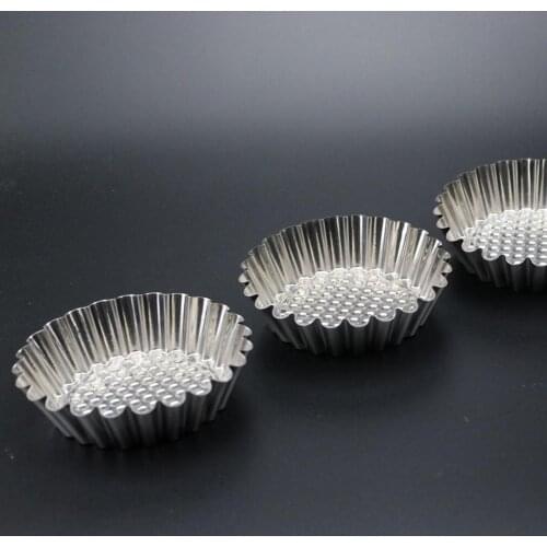 Simple 20Pcs Multifunctional Muffin Baking Cups Safe Baking Cups Rust-Proof for Restaurant