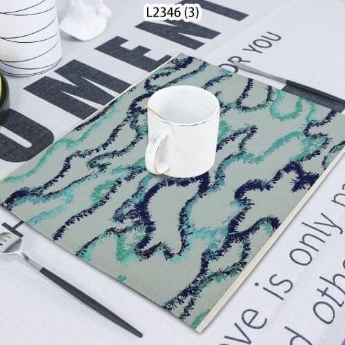 1 Pcs Camouflage Printed Napkin Cloth Home Table Decoration Table Mat Untersetzer Towel Tea Towel Coaster 42*32 Servilletas Tela