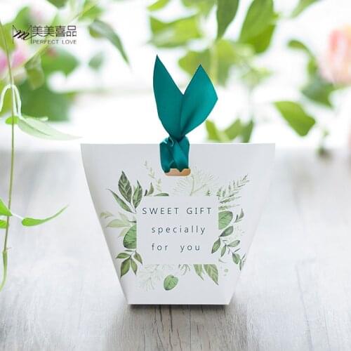 New European Green Tree Leaves Candy Box Wedding Favors and Gift Box Paper Bags Wedding Decorations Supplies Sugar Boxes