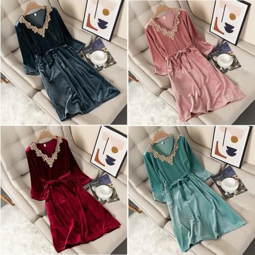 Warm Flannel Nightgown For Women Winter Loose Leisure Warm Velvet Long Nightdress Long Sleeve Sleepwear