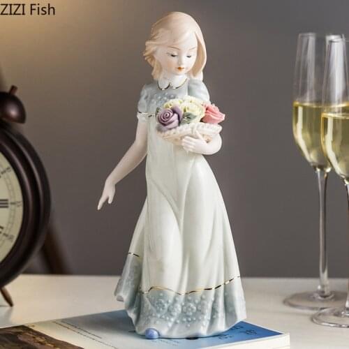 Holding Flowers Girly Ceramic Sculpture Painted Portrait Statue Handmade Porcelain Craft Figurine European Style Home Decoration