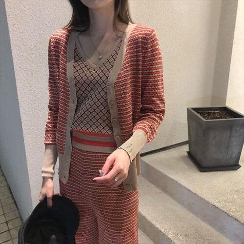 2021 spring, summer and autumn new style Korean fashion casual wide-leg pants three-piece cardigan temperament sweater women