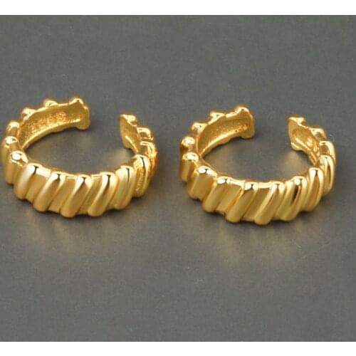 LIVVY Piercing Earrings