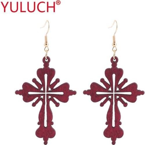 YULUCH 2018 Fashion Woman Religious Cross Wooden Hollowout Pendant Earrings for Pop Jewelry Accessories Gifts