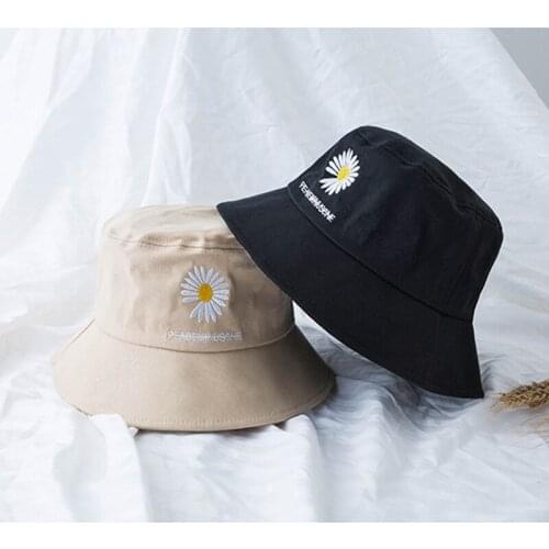 2021 New Daisy Embroidery Bucket Hat for Women Summer Panama Unisex Sun Hat Bellis Fisherman Hat Men Outdoor Fishing Cap Beach