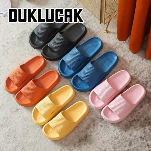 DUKLUCAK Footwear