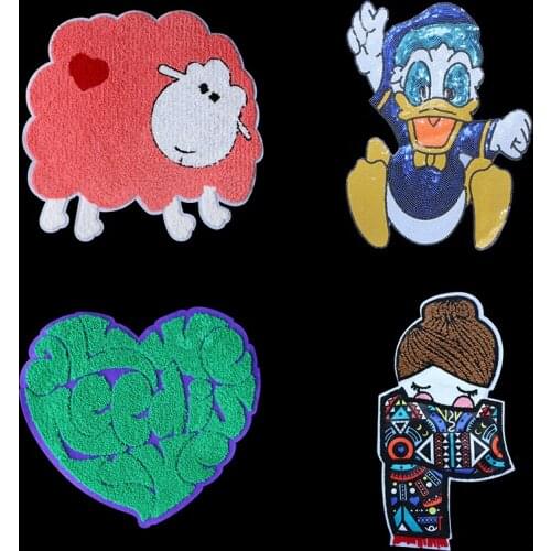 1PCS Large Sequin Towel Animal Cartoon Animal Sheep Girl Love Embroidery Patch Sewing Decal DIY Badge Embroidery Badge