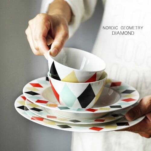 Nordic Color Ceramic Plate Triangle Dishes High Bone Dinner Plate Tableware Kitchen Flat Soup Plate Rice Bowl Salad Grain Bowl