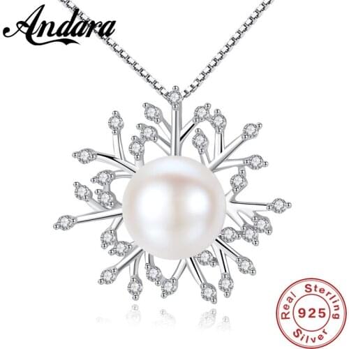 Hot Sale 925 Sterling Silver Clear Zirconia Snowflake Necklace White Natural Pearl Pendant for Women Wedding Party Gift