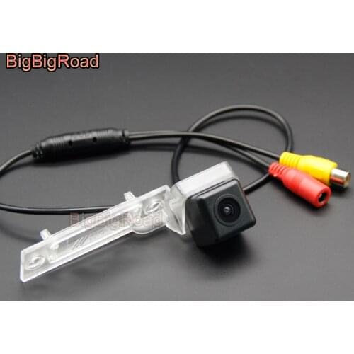 BigBigRoad For Volkswagen Sagitar 2009 2010 Caravelle California Vehicle Wireless Rear View Parking CCD Camera HD Color Image