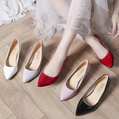 4cm Classics Pump Spring Autumn Women Dress Shoes Patent Leather Office Lady Shoes White Low Heels Wedding Shoes Bridal 8237G