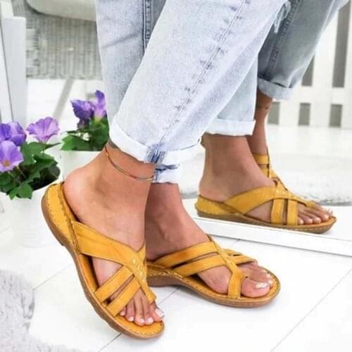 2020 Summer Beaches Women Sandals Shoes Hot Sale style Breathable Women Shoes Flat Sandals Cross Strap Style Fashion Female Shoe