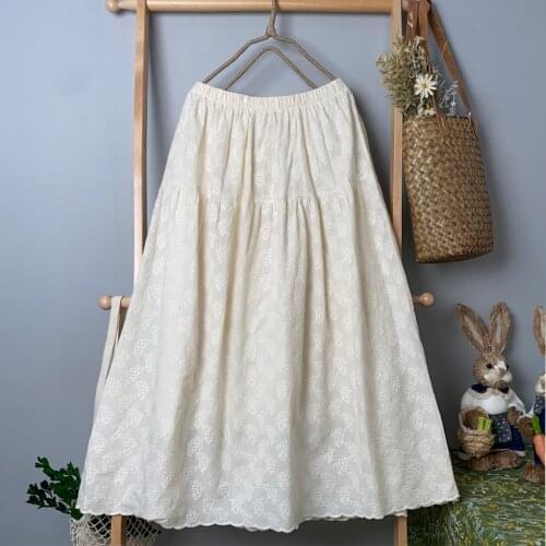 2021 Early Spring New All-Match Temperament Skirt Japanese Mori Girl Heavy Industry Embroidery Solid Color A-Line Skirt Female