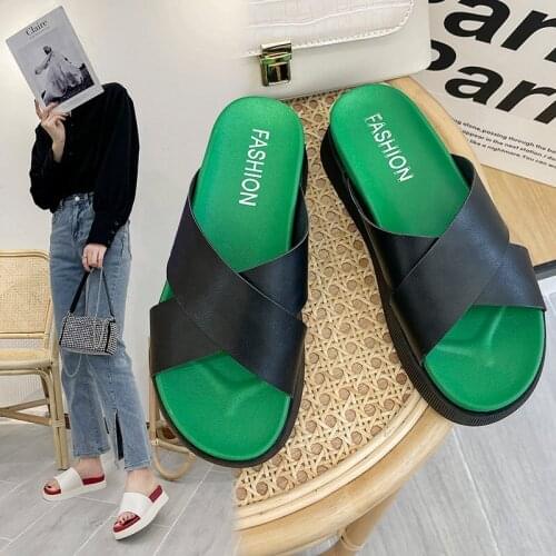 2021 New Fashion Ladies Slipper Summer New Cross Slide Ladies Casual Comfortable Flat Sandal Slippers Women Flat Slippers for