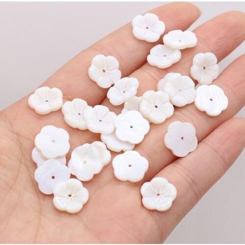 4 Pcs Natural Petal Shaped White Shell Loose Bead Crafts Handmade DIY Cute Necklace Bracelet Earrings Jewelry Accessories