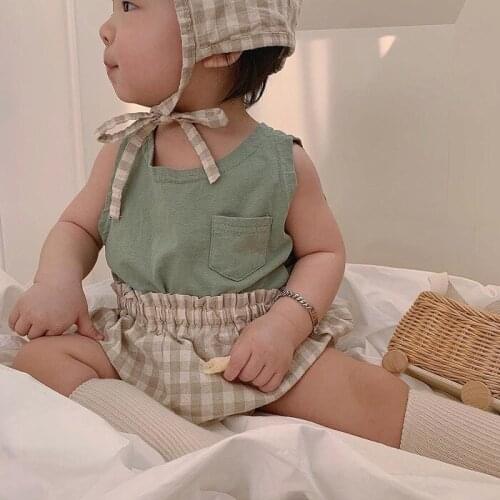Korean Boys and Girls Baby Plaid Elastic Shorts Hat Set Three-Piece Set