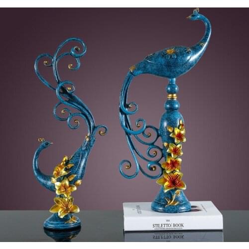 EUROPEAN RESIN PEACOCK DECORATIONS CRAFTS WEDDING GIFTS HOTEL OFFICE DESKTOP FURNISHINGS ORNAMENTS HOME LIVINGROOM FIGURINES ART
