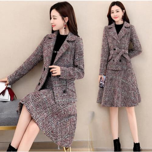 2019 Autumn and winter woolen skirt suit womens new short suit collar temperament Slim plaid jacket / skirt two sets of tide