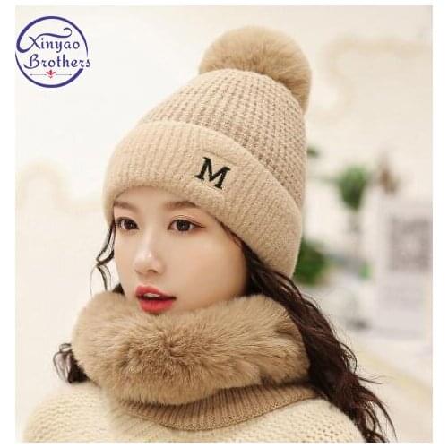 2019 New winter warm 2 pieces skullies scarf set women letter M velvet lined skullies beanies female knitted hats scarf sets