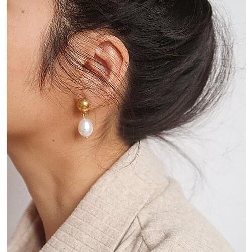 Vintage Style Pair of Earrings Stainless Steel Gold Plated Anti-allergy Pin Drop Earrings Danity Real Pearl Jewelry Accessories