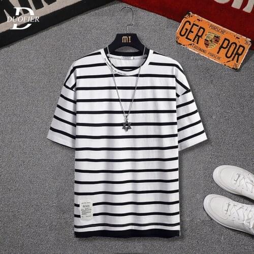 New Mens Casual T-Shirts Stripe Summer Men O-Neck Tshirts Harajuku Soft Youthful Male Patchwork Tops Tees Shirts Loose Clothing
