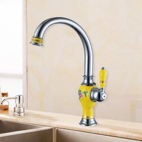 New Kitchen faucet Chrome Copper for cold and hot water tap Sink faucet Vegetable washing basin 360 degree rotating faucet