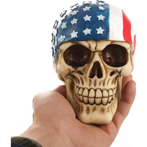 New Resin American Flag Skull Statue Halloween Sculpture Home Office Desk Decor Toy Birthday Gift Halloween Party Decoration