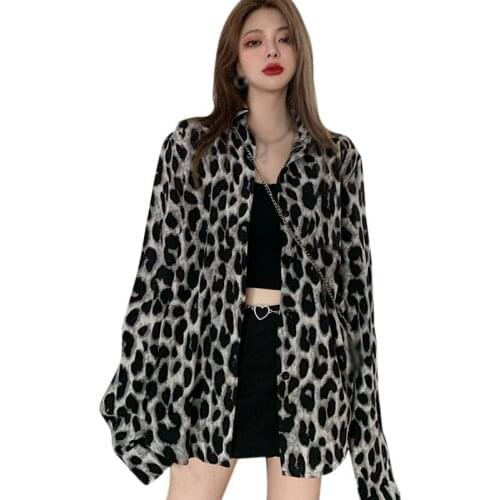 2021 Spring Women Leopard Print Shirt Retro Hong Kong Flavor Autumn Mid-Length Loose Long-sleeved Blouse