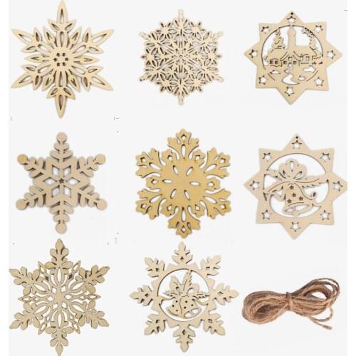 10PCS Wooden Snowflake Shaped Ornaments Hanging Wood Hollow Snowflake Wooden Decoration with Ropes for Christmas DIY Favors
