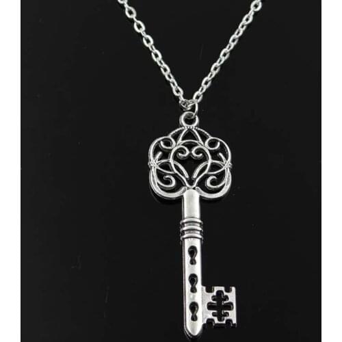 Hroryn Pendant Chains
