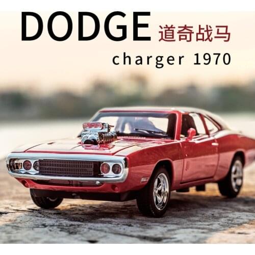 1:32 Dodge Challenger Alloy Car Model Speed And Passion Sound And Light Pull Back Toy Car Simulation Car Decoration Collection