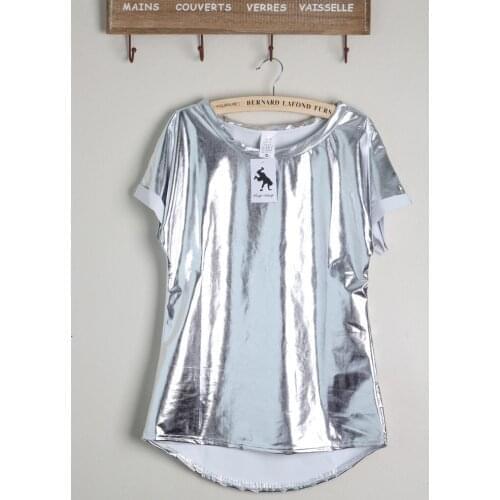 YI NA SHENG WU Women's T-shirts