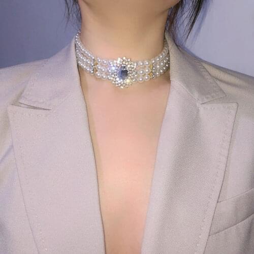 Fashion Multilayer Imitation Pearl Choker Crystal rhinestones Metal Slice Fixation Wide Bib Necklace Jewelry for Charm Women