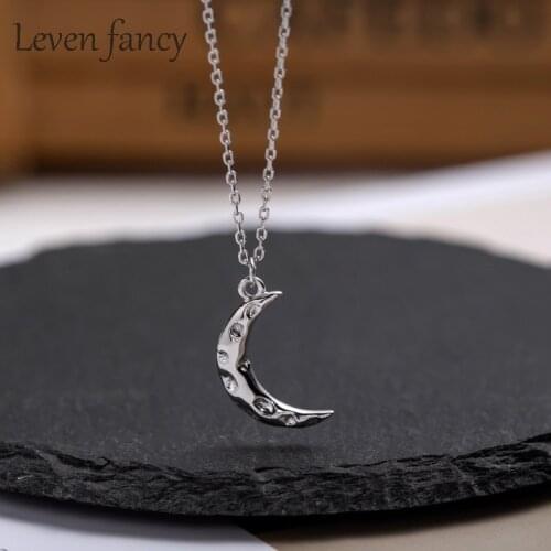 Bump Pattern Crescent Goddess Short Necklace Sterling Silver 925 Moon Necklaces Girls Birthday Gift In Gold and Silver Color