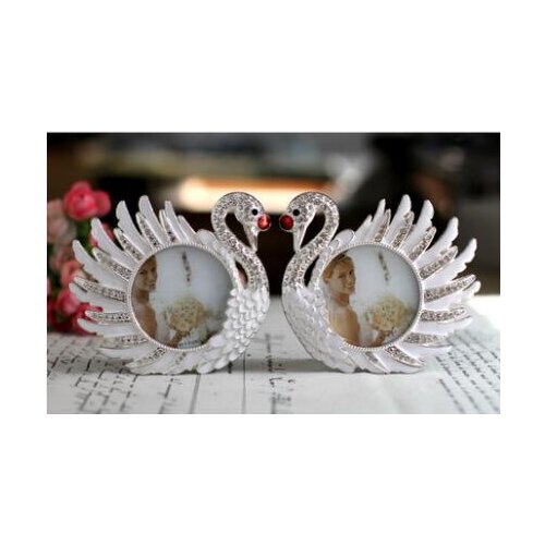 2pcs/ pair Fashion vintage swan Photo Frames for Picture White Swan Baby Birthday Gifts Furnishing Articlesfamily look XC002
