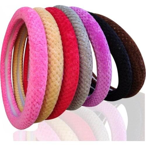 Three-dimensional Car Steering Wheel Cover Suitable for Most Steering Wheel Carpet Soft 37-38 CM 14.5 "-15" Braid on Hand Bar