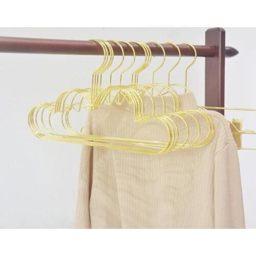 Reusable 5Pcs Fashion Metal Cloud Shape Coat Hanger Cloud Shape Kids Clothes Hangers Safe for Women