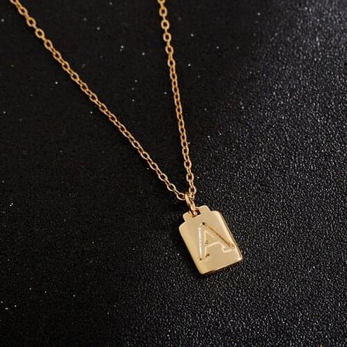 Classic Womens Gold Letter Pendant Necklace Fashion Jewelry Accessories Choker Chain Necklace Engagement Jewelry