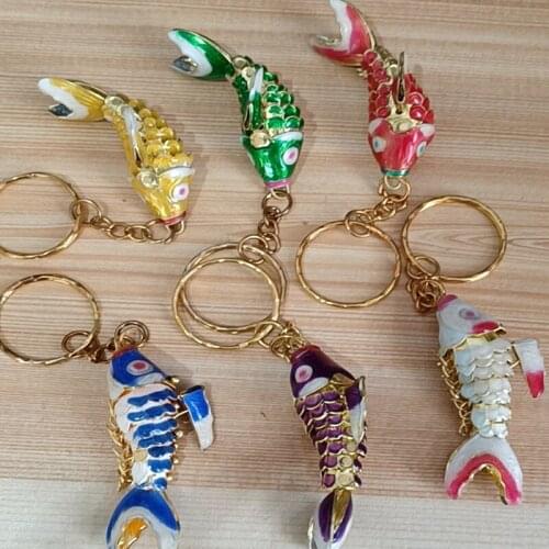 Handcrafted Lifelike Swing Cute Lucky Koi Fish Keychain Keyring Cloisonne Enamel Goldfish Carp Key Holder Small Gifts for Guests