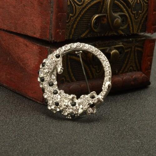 Costume Silver Plated Crystal Leopard Women Brooches Scarf Lapel Pins Badge Animal Collar Brooch Brosh Boutonniere 2016 News