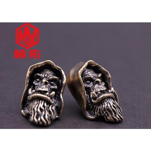 Original World Of Warcraft EDC Knife Back Clip Creative Handmade Survival Outdoor Flashlight Clip Accessories