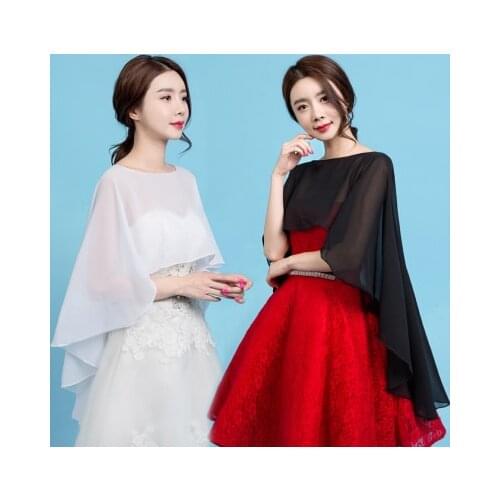 Up．Sky Wedding Capes