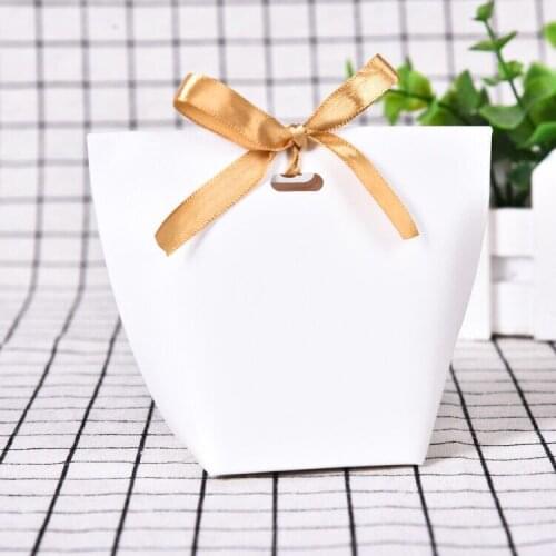 50Pcs Blank Kraft Paper Bag Candy Bag Wedding Favors Gift Box Package Birthday Party Decoration Bags with Ribbon White