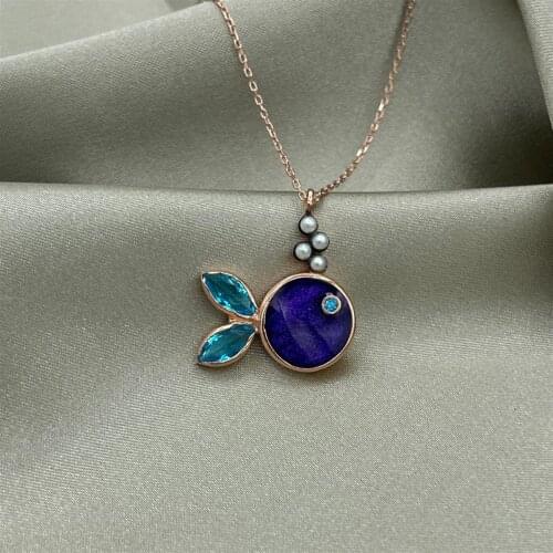 MINERAL STONE FISH NECKLACE