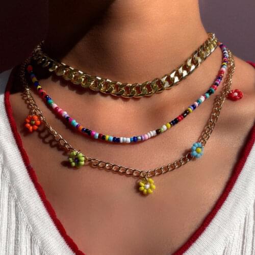 Boho Multicolor Daisy Flower Pendant Beaded Necklace Women Cuban Chunky Layered Metal Chain Choker Necklaces Aesthetic Jewelry