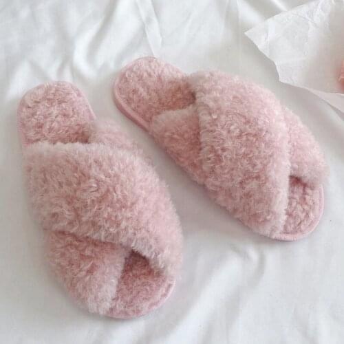 Women new 2021 autumn and winter indoor Basic fuzzy slippers Female flip flops Flat With fluffy slipper ladies soft Plush slides