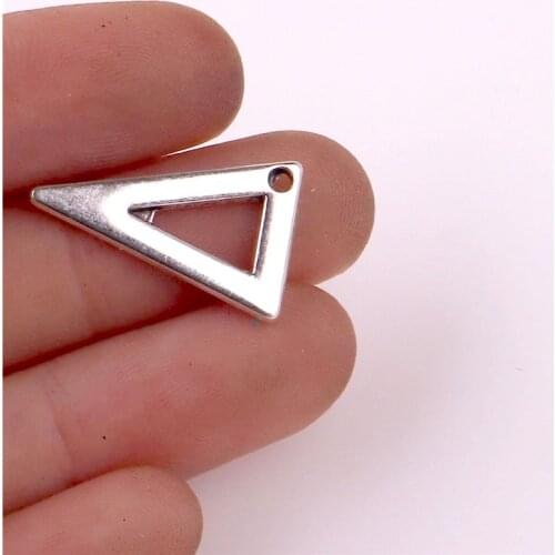 30pcs/Bag Handmade Triangle Pendant Antique Silver Plated Charms DIY Accessories Pendant For Jewelry Making 24070