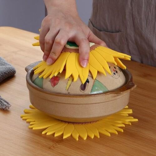 Sunflower Table Coasters Hot Pad Round Mat Stand for Mugs Anti Slip Drink Insulated Placemats Kitchen Furniture
