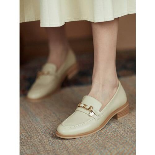 EshtonShero New Womens Shoes Low Heels Shoes Classic Genuine Leather Summer Chains Platform Sexy Fashion White Women Flat